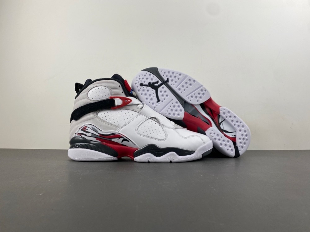 Air Jordan 8 'Bugs Bunny' 305381-100