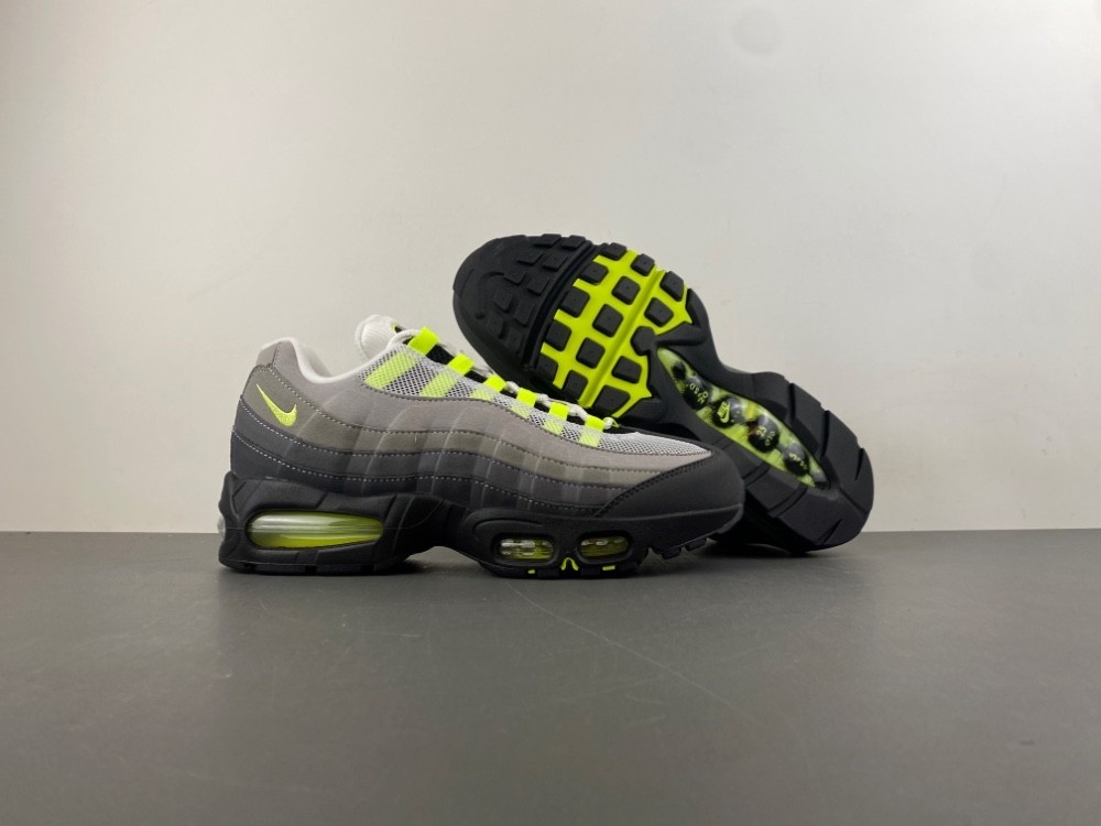 Nike Air Max 95 OG “Neon” HM4740-001