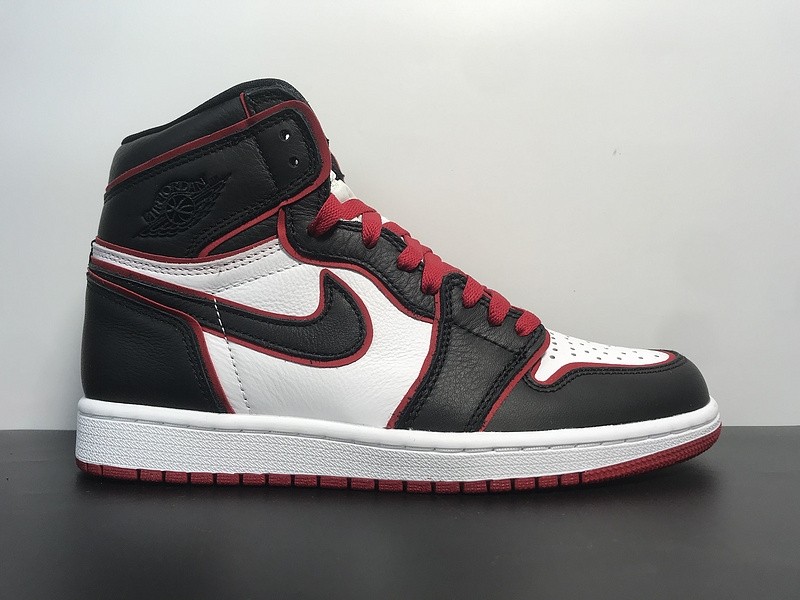 AIR JORDAN 1 BLOODLINE 555088-062