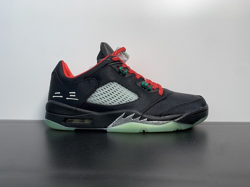 AIR JORDAN 5 RETRO “ANTHRACITE” DM4640-036