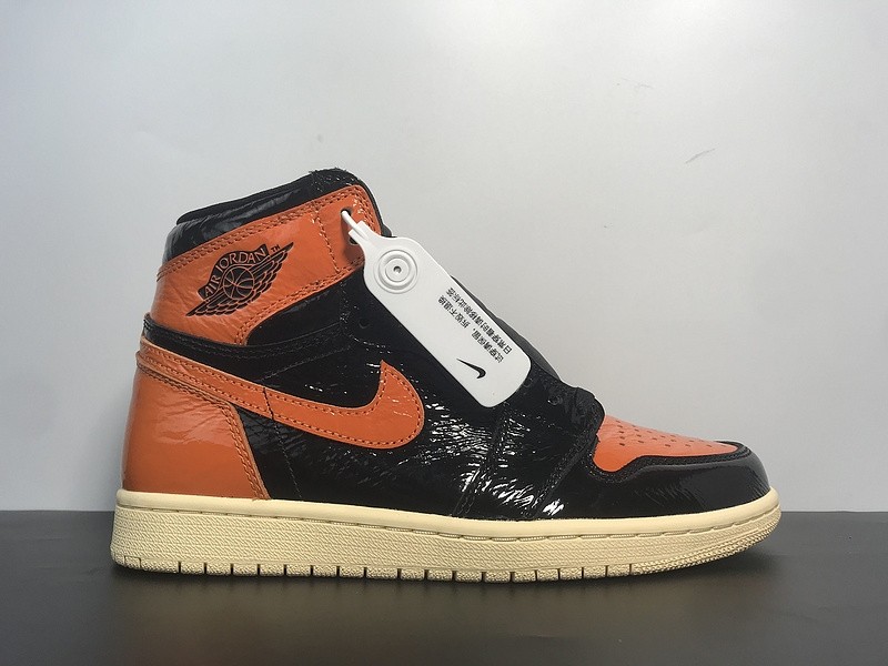 AIR JORDAN 1 RETRO HIGH OG SHATTERED BACKBOARD 3.0 555088-028
