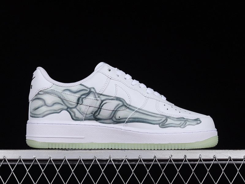 NIKE AIR FORCE 1 LOW SKELETON HALLOWEEN (2018) BQ7541-100