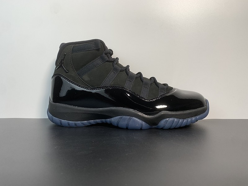 AIR JORDAN 11 RETRO 'CAP AND GOWN' 378037-005