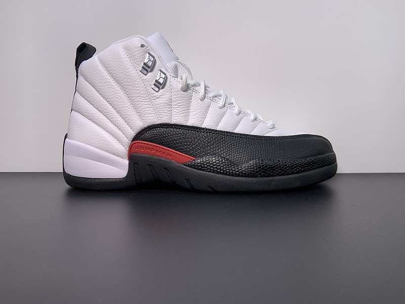Air Jordan 12 Red Taxi CT8013-162
