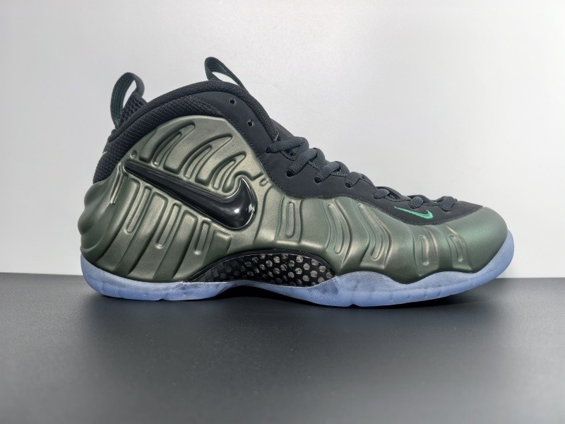 Nike Air Foamposite Pro “Pine Green” HF0794-300