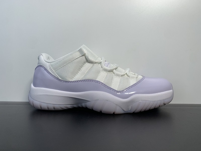 AIR JORDAN 11 LOW “PURE VIOLET” AH7860-101