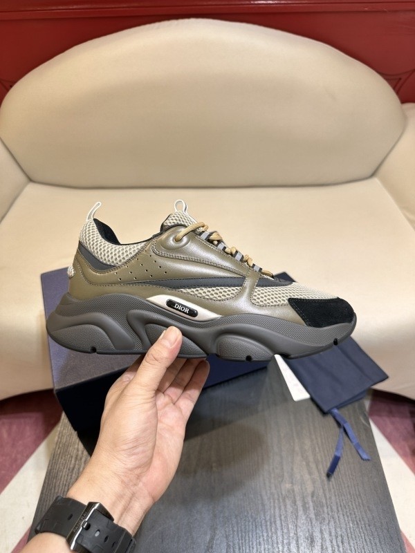 DIOR B22 Sneakers