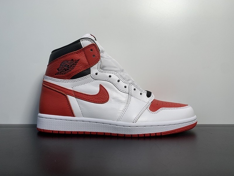 AIR JORDAN 1 HIGH OG 'HERITAGE' 555088-161