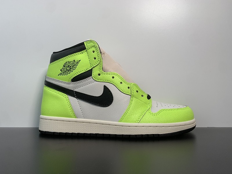 AIR JORDAN 1 HIGH OG “VISIONAIRE” 555088-702