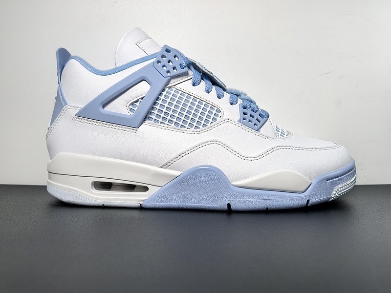 Air Jordan 4 WMNS "Aluminum" HV0823-100
