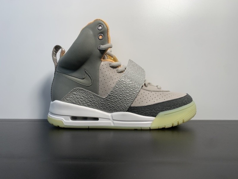 Nike Air Yeezy 'Zen' 366164-002