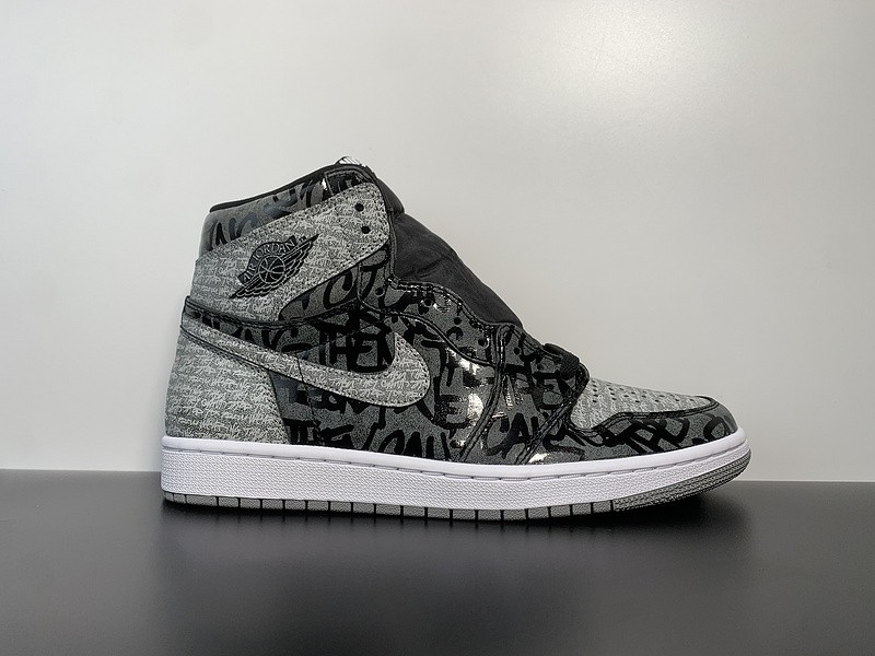 AIR JORDAN 1 HIGH OG 'REBELLIONAIRE' 555088-036