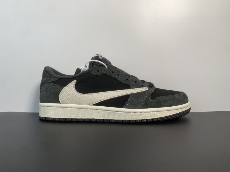 Travis Scott x Air Jordan 1 Low OG “Black/Phantom DM7866-001