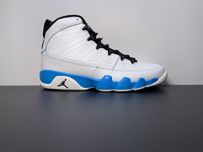 Air Jordan 9 OG "Powder Blue" FQ8992-101