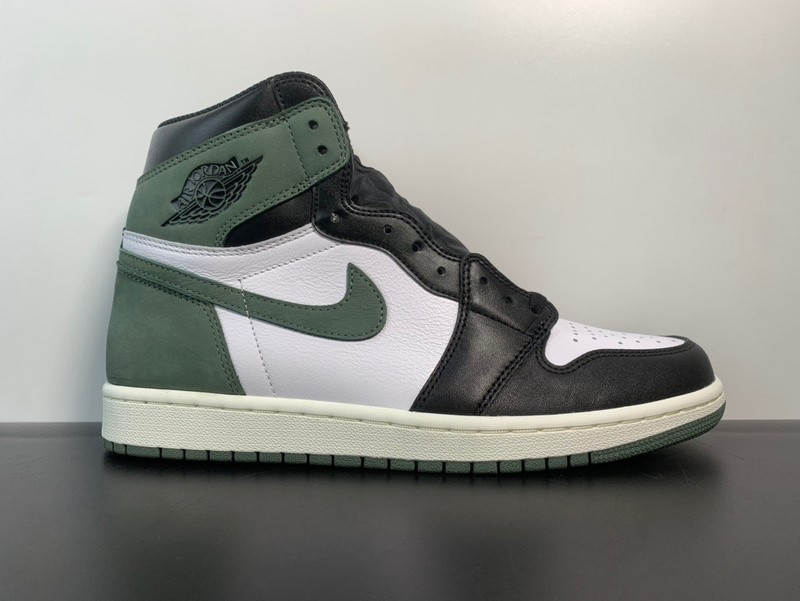AIR JORDAN 1 RETRO HIGH OG "CLAY GREEN" 555088-135