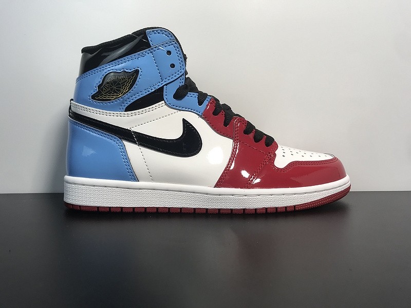 AIR JORDAN 1 RETRO HIGH OG FEARLESS CK5666-100