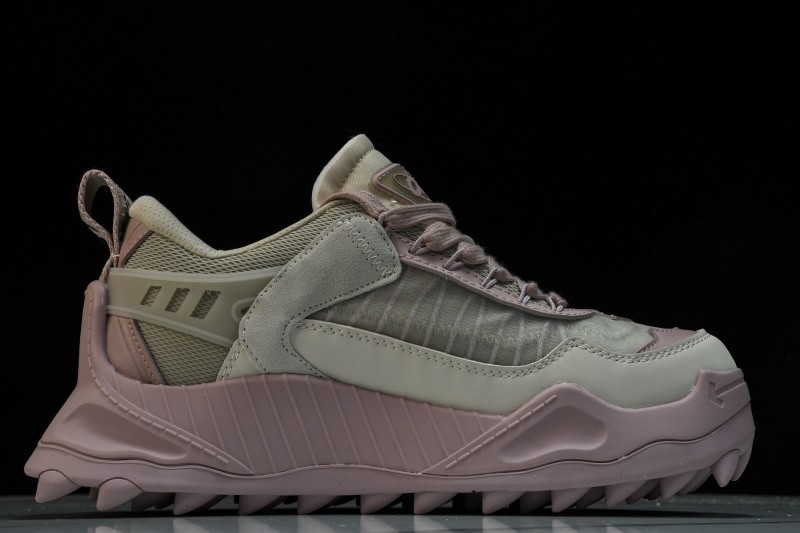 OF C/O ODSY-1000 SNEAKER