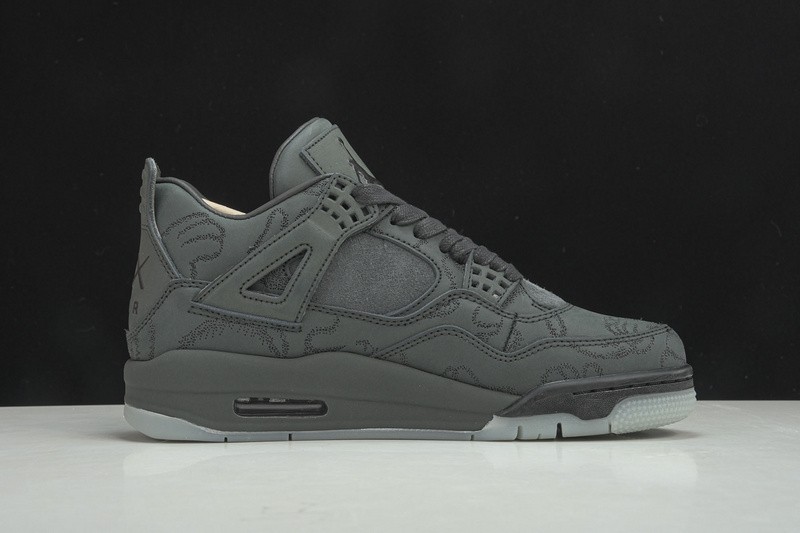 AIR JORDAN 4 RETRO KAWS "KAWS" 930155-001