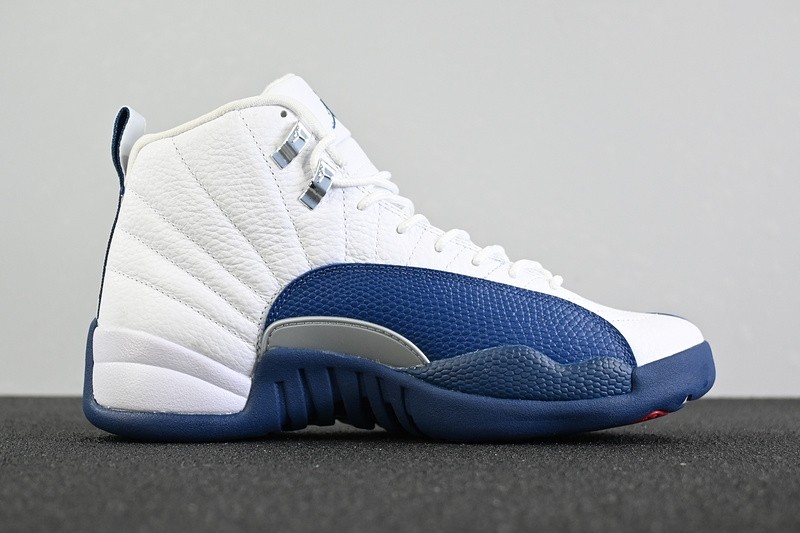 AIR JORDAN 12 RETRO 'FRENCH BLUE' 2016 130690-113
