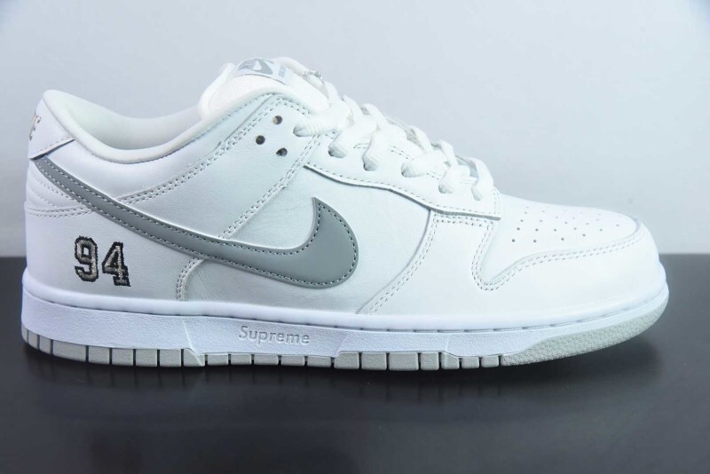 Nike x Supreme SB Dunk Low '94 White Metallic Silver HQ8487-100