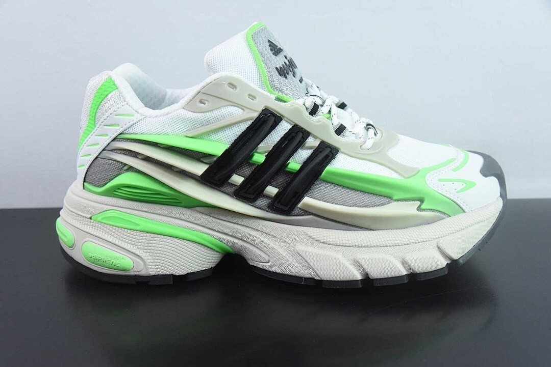 Pharrell x adidas Adistar Jellyfish