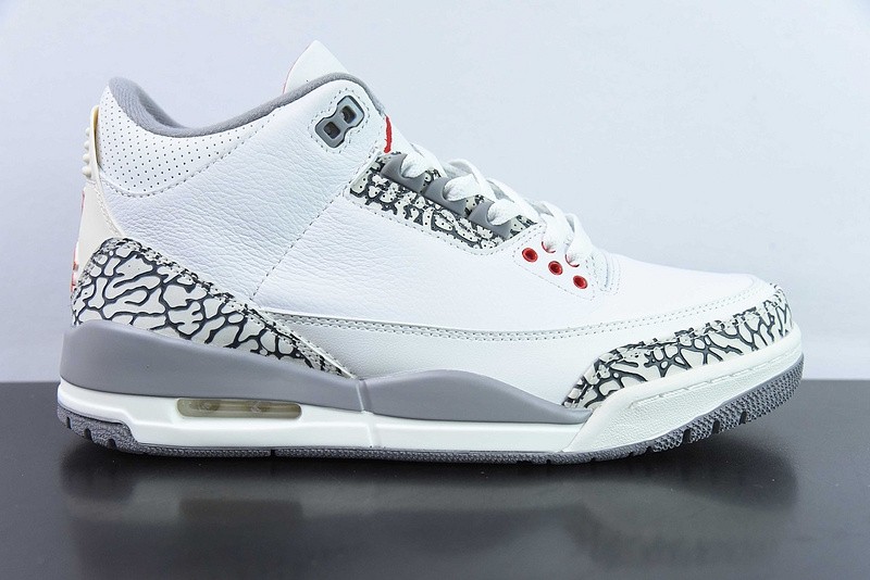Air Jordan 3 "Summit White/Fire Red" CT8532-106