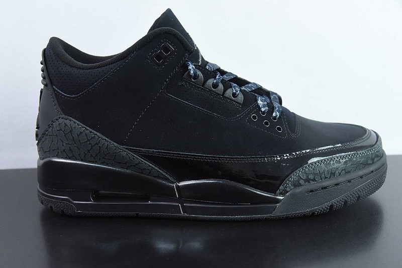 Air Jordan 3 "Black Cat" 2025 CT8532-001