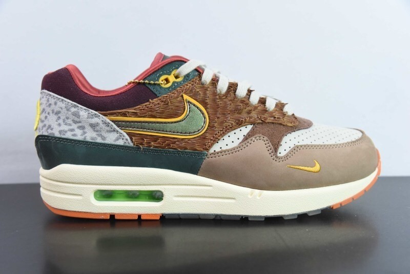 Air Max 1 '87 Luxe 'University Of Oregon' PE HQ2639-100