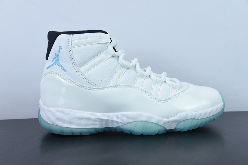 AIR JORDAN 11 RETRO "LEGEND BLUE" 378037-117