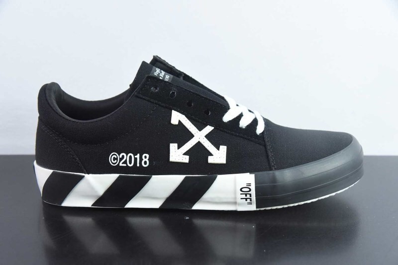 Off-White c/o Virgil Abloh Vulc SNEAKERS