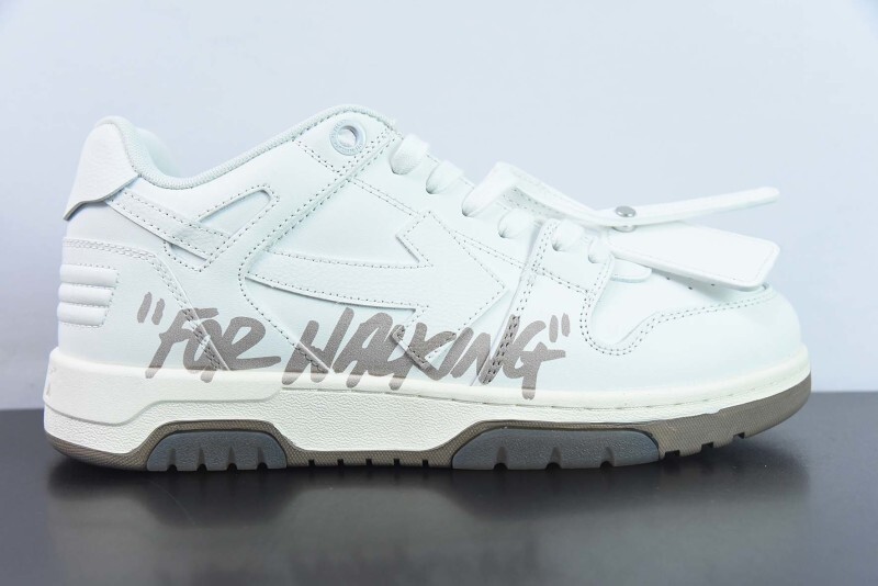 OF™ C/O VIRGIL ABLOH OUT OF OFFICE LOW-TOP LEATHER SNEAKERS ‘OOO“