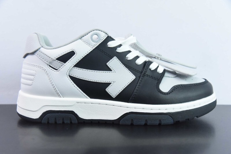 OF™ C/O VIRGIL ABLOH OUT OF OFFICE LOW-TOP LEATHER SNEAKERS ‘OOO“
