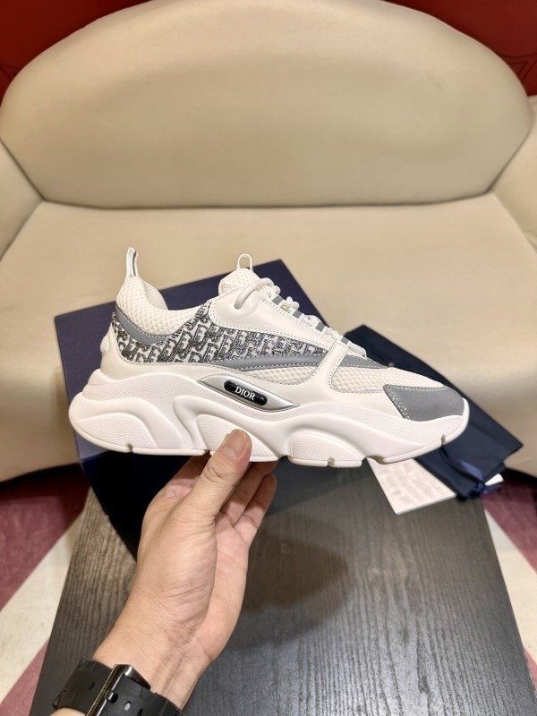 DIOR B22 Sneakers