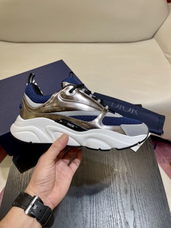 DIOR B22 Sneakers