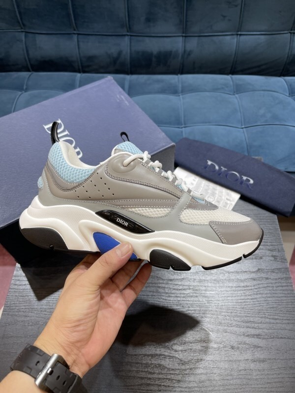 DIOR B22 Sneakers