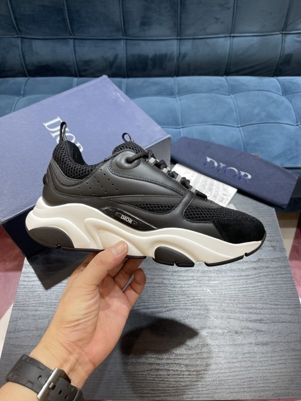 DIOR B22 Sneakers