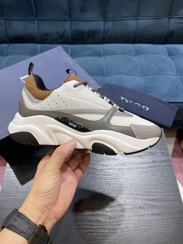 DIOR B22 Sneakers