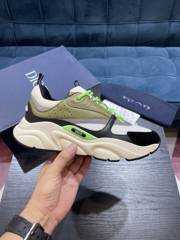 DIOR B22 Sneakers