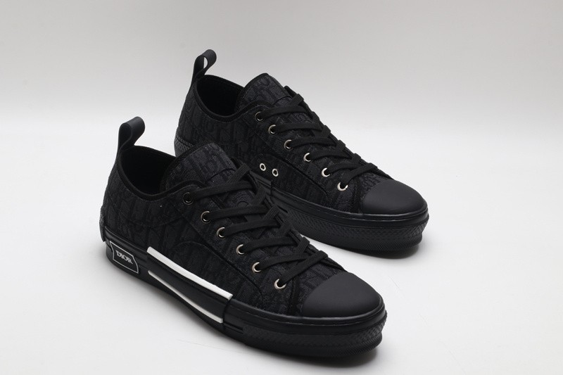 DIOR B23 Sneakers