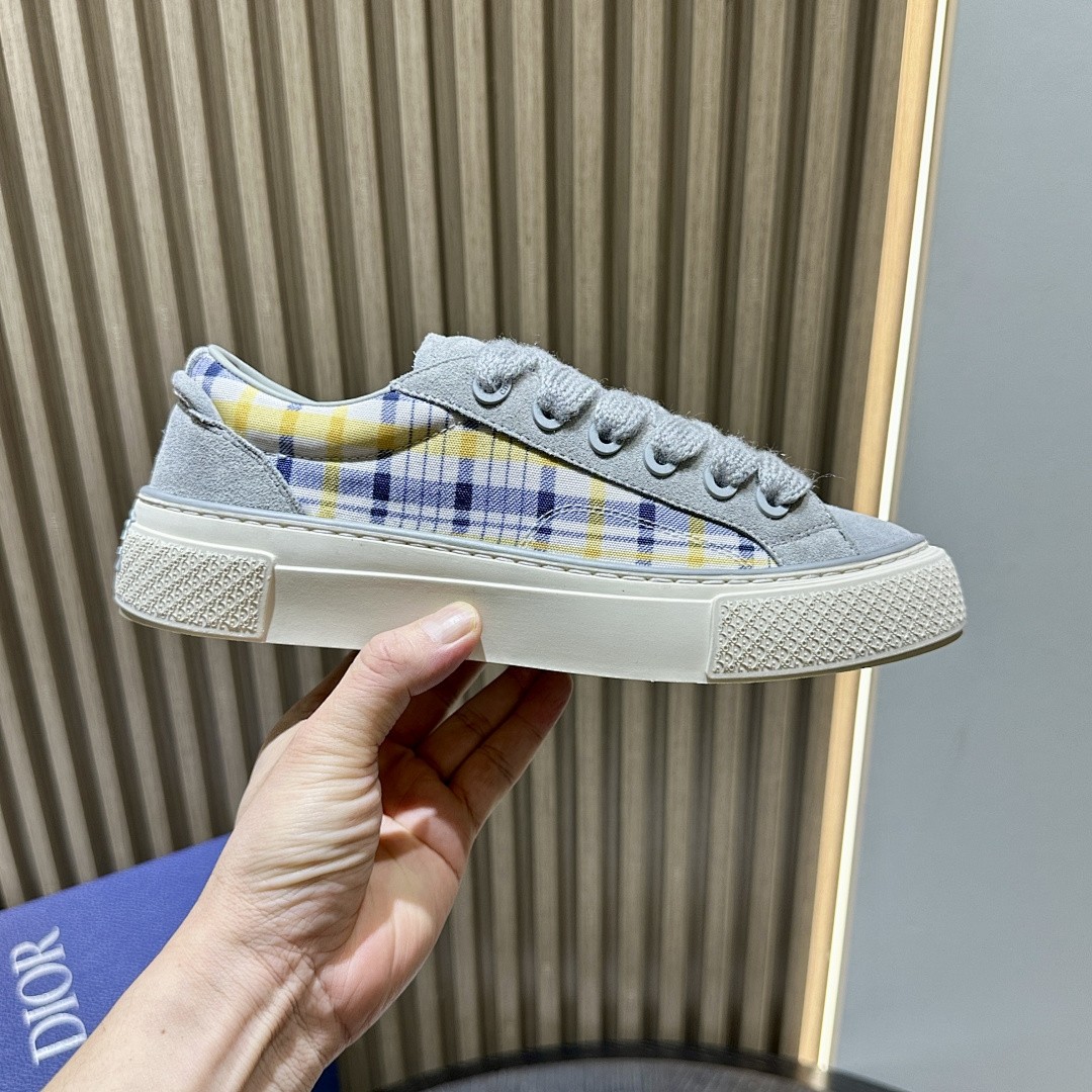 DIOR B33 Sneakers