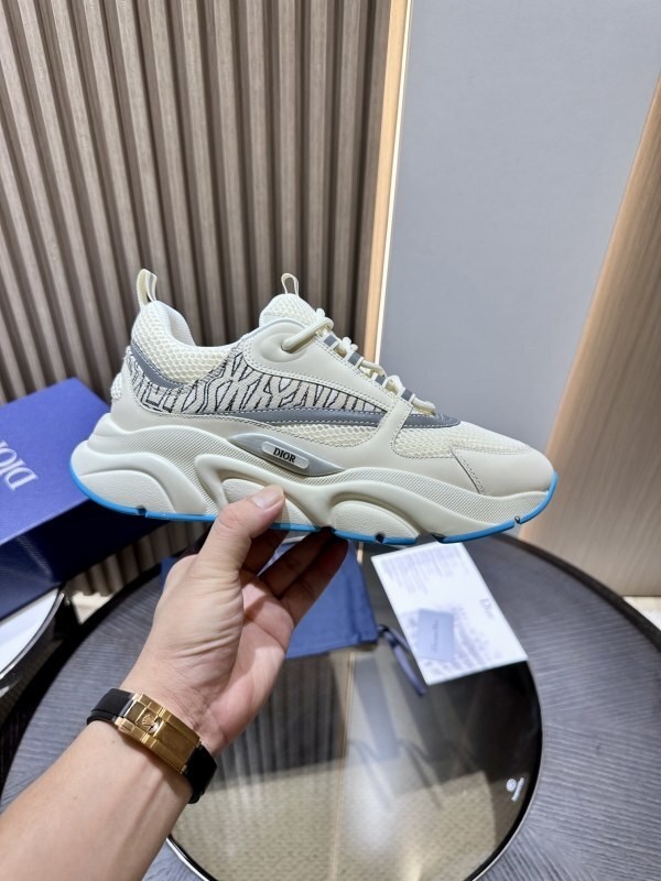 DIOR B22 Sneakers
