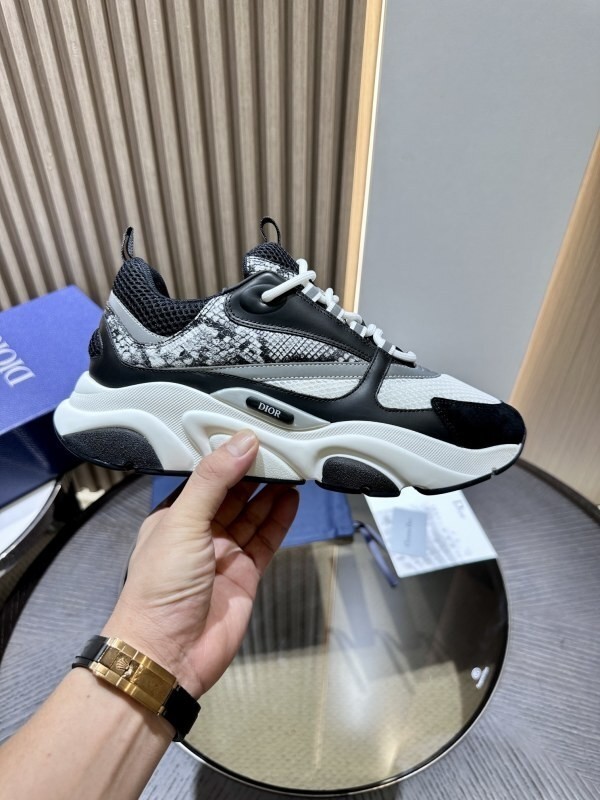 DIOR B22 Sneakers