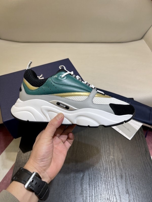 DIOR B22 Sneakers