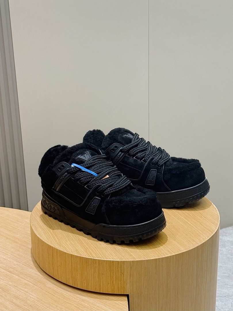 LVT SNEAKERS