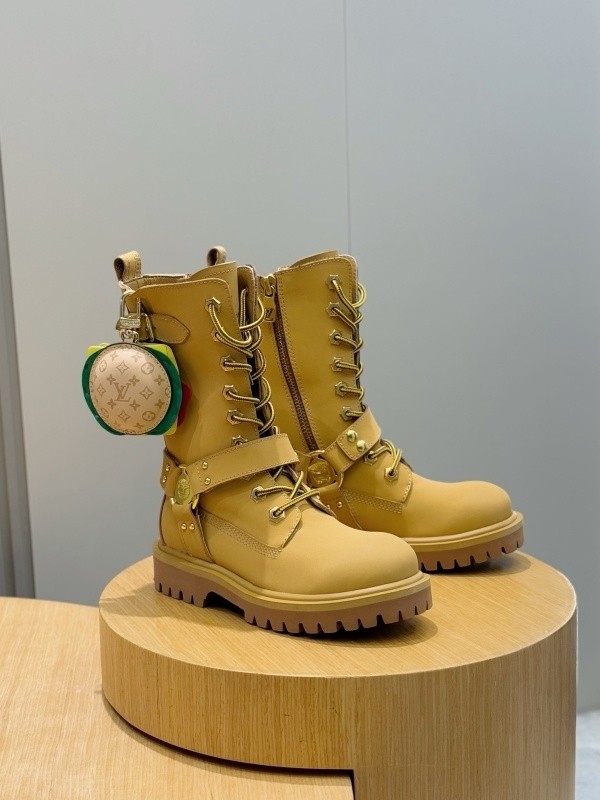 LVT BOOTS