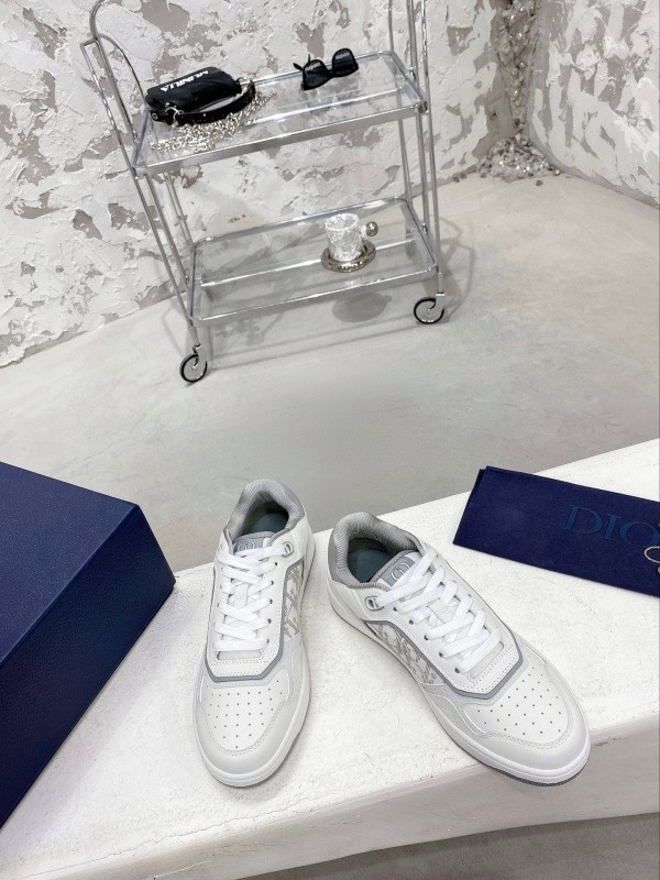 DIOR B27 Sneakers