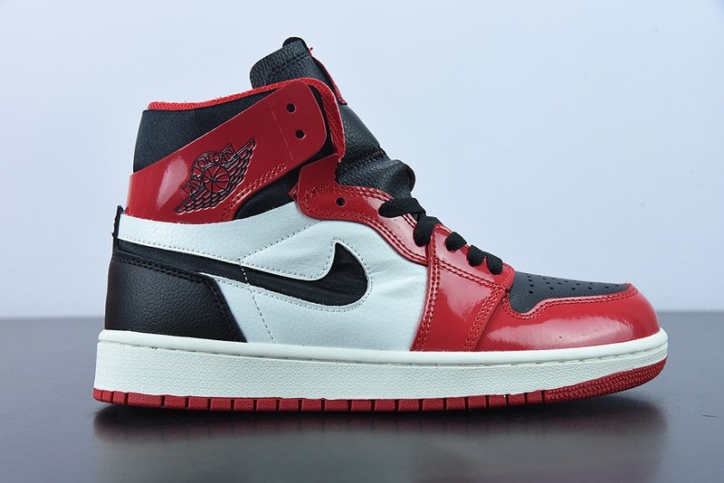 AIR JORDAN 1 HIGH ZOOM AIR CMFT PATENT CHICAGO CT0979-610