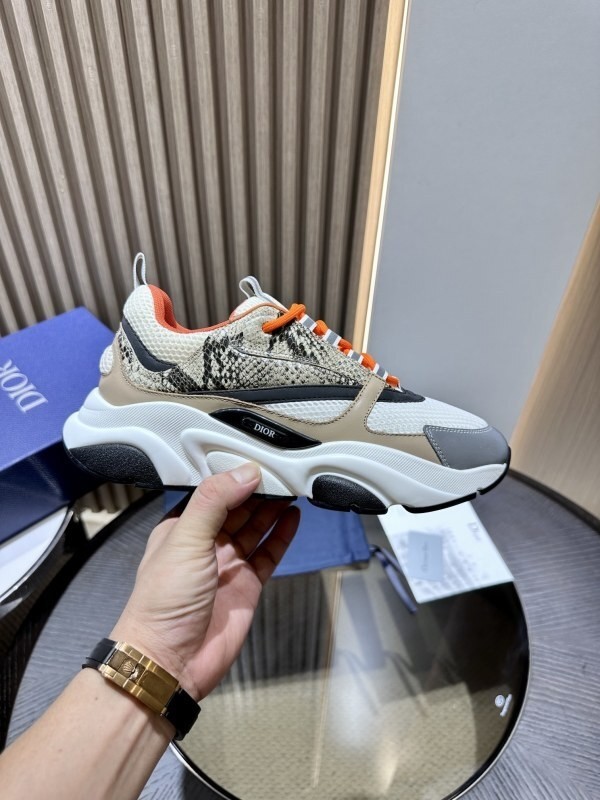 DIOR B22 Sneakers