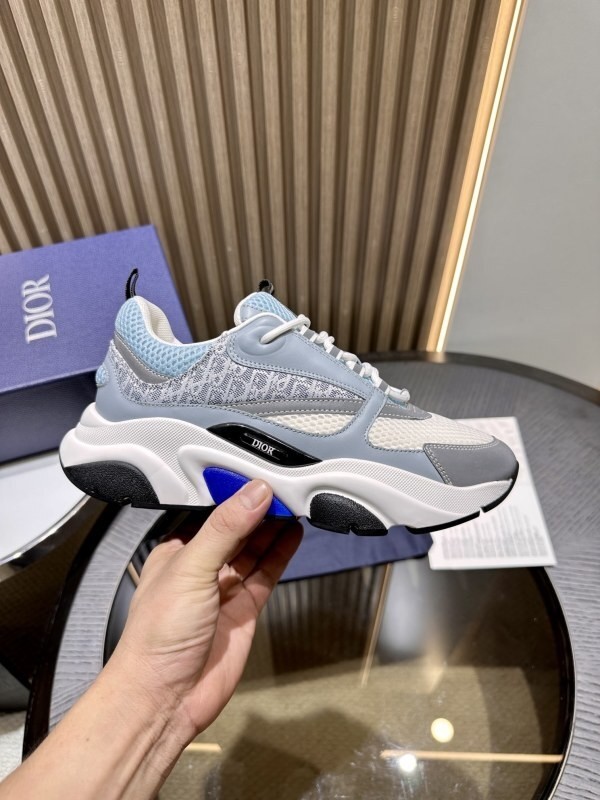 DIOR B22 Sneakers