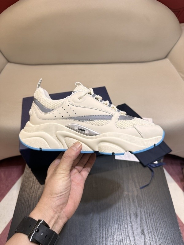 DIOR B22 Sneakers